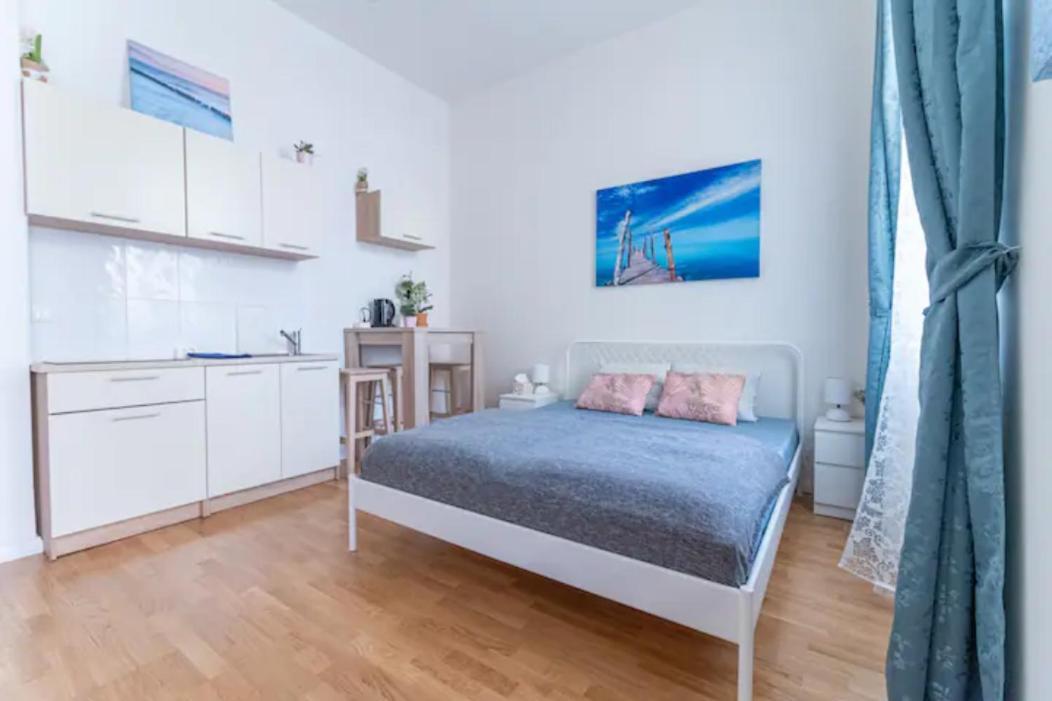 Favorite Apartment In The Center Of Prague 1 Exterior photo